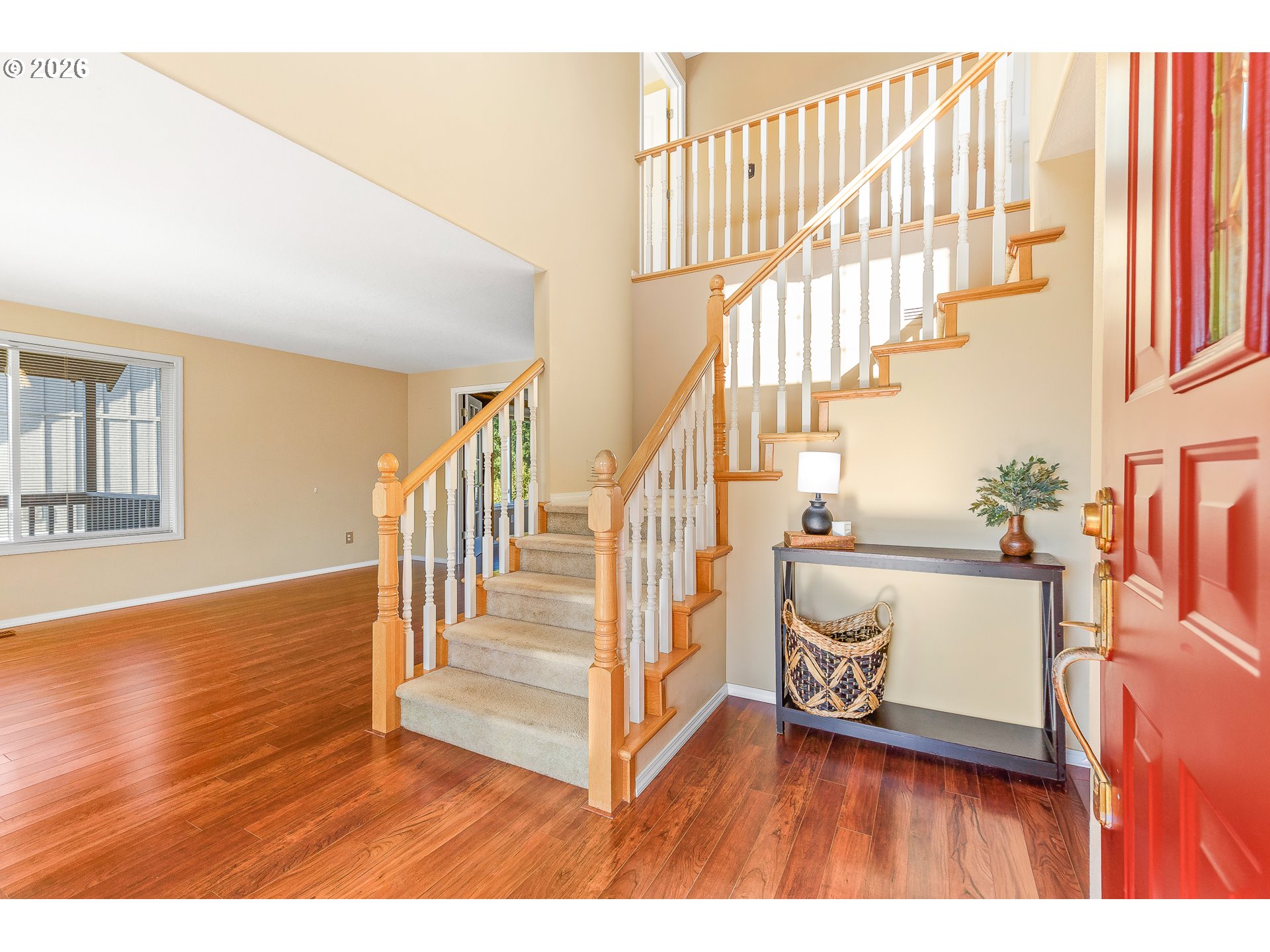 1268 E SPENCER CT