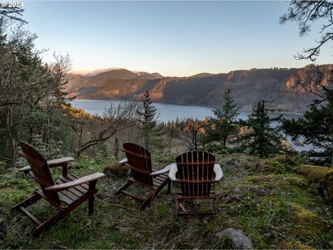 476 COUNTRY CLUB RD Hood River OR 97031