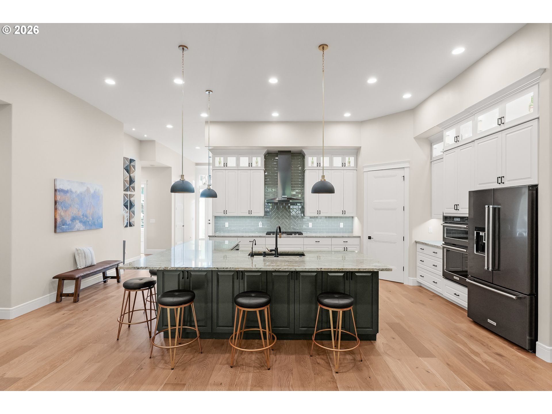 337 SE KURTH MEADOW AVE