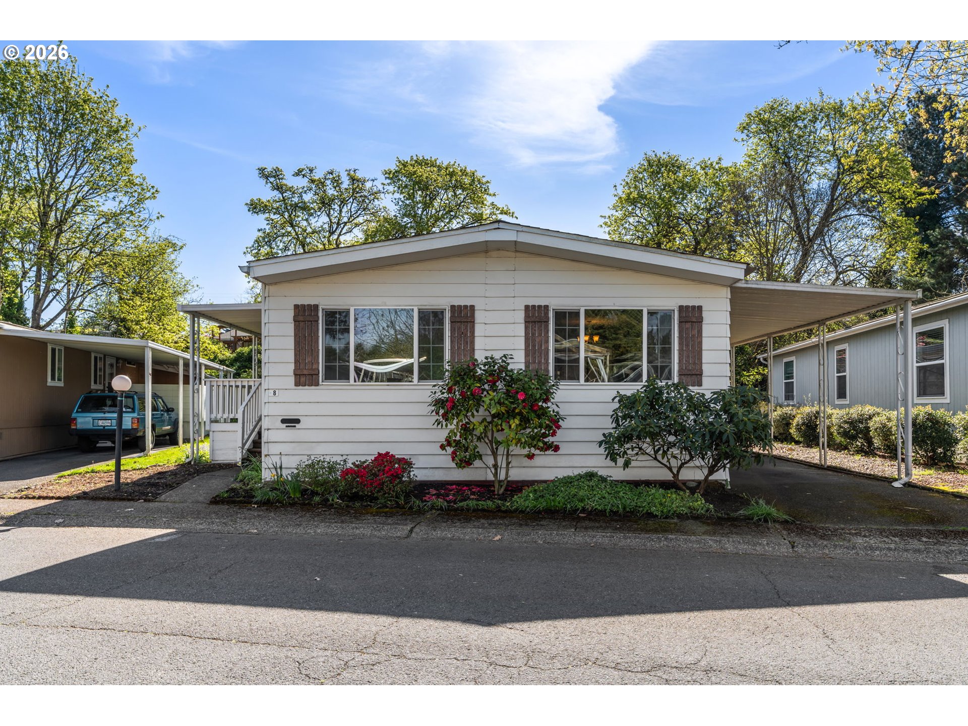 1475 GREEN ACRES RD 8