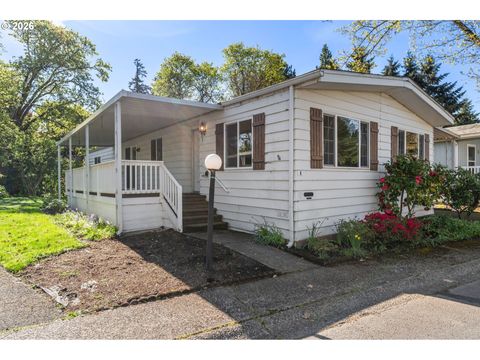 1475 GREEN ACRES RD 8 Eugene OR 97408