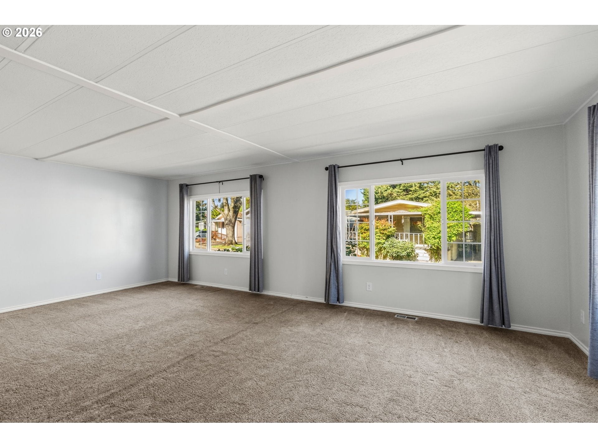 1475 GREEN ACRES RD 8