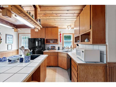 Tiny photo for 36189 Highway 58, Pleasant Hill, OR 97455 (MLS # 433597900)