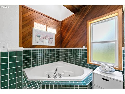 Tiny photo for 36189 Highway 58, Pleasant Hill, OR 97455 (MLS # 433597900)