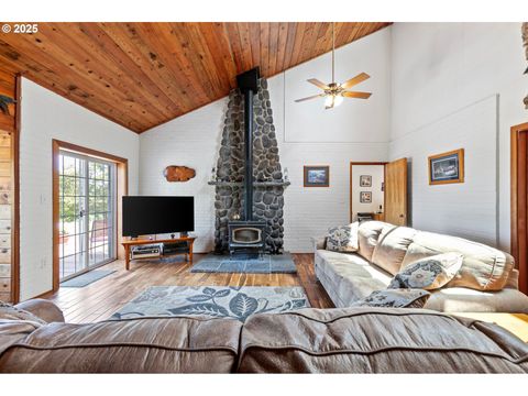 Tiny photo for 36189 Highway 58, Pleasant Hill, OR 97455 (MLS # 433597900)