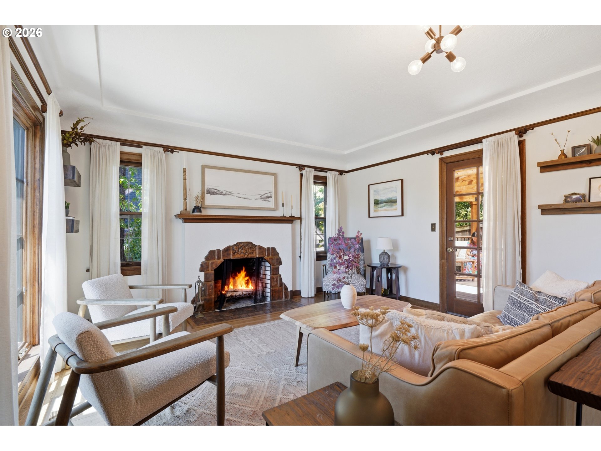 3033 NE FREMONT ST