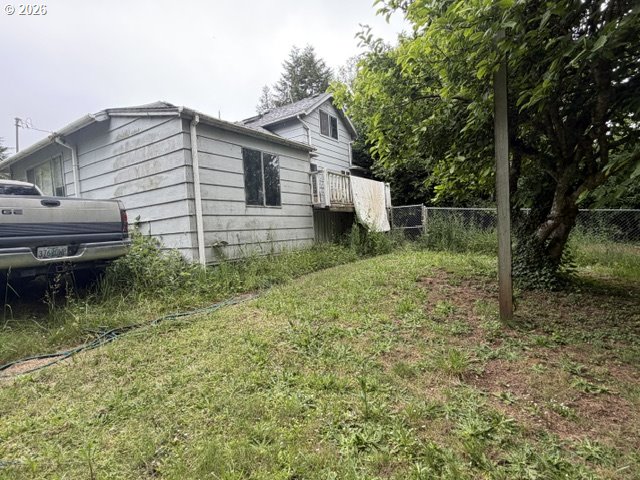 1618 N DOGWOOD ST