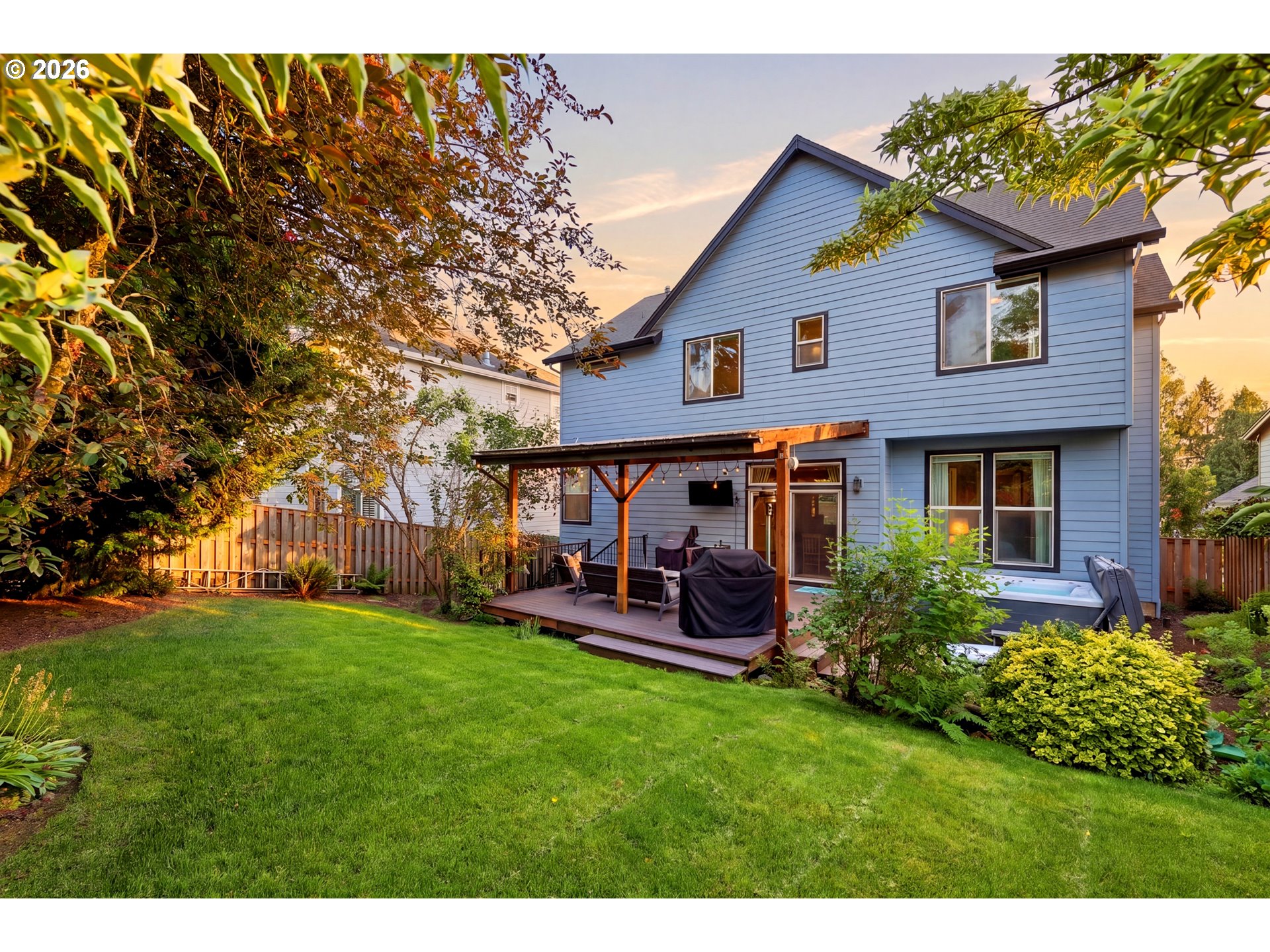 22814 SW COWLITZ DR