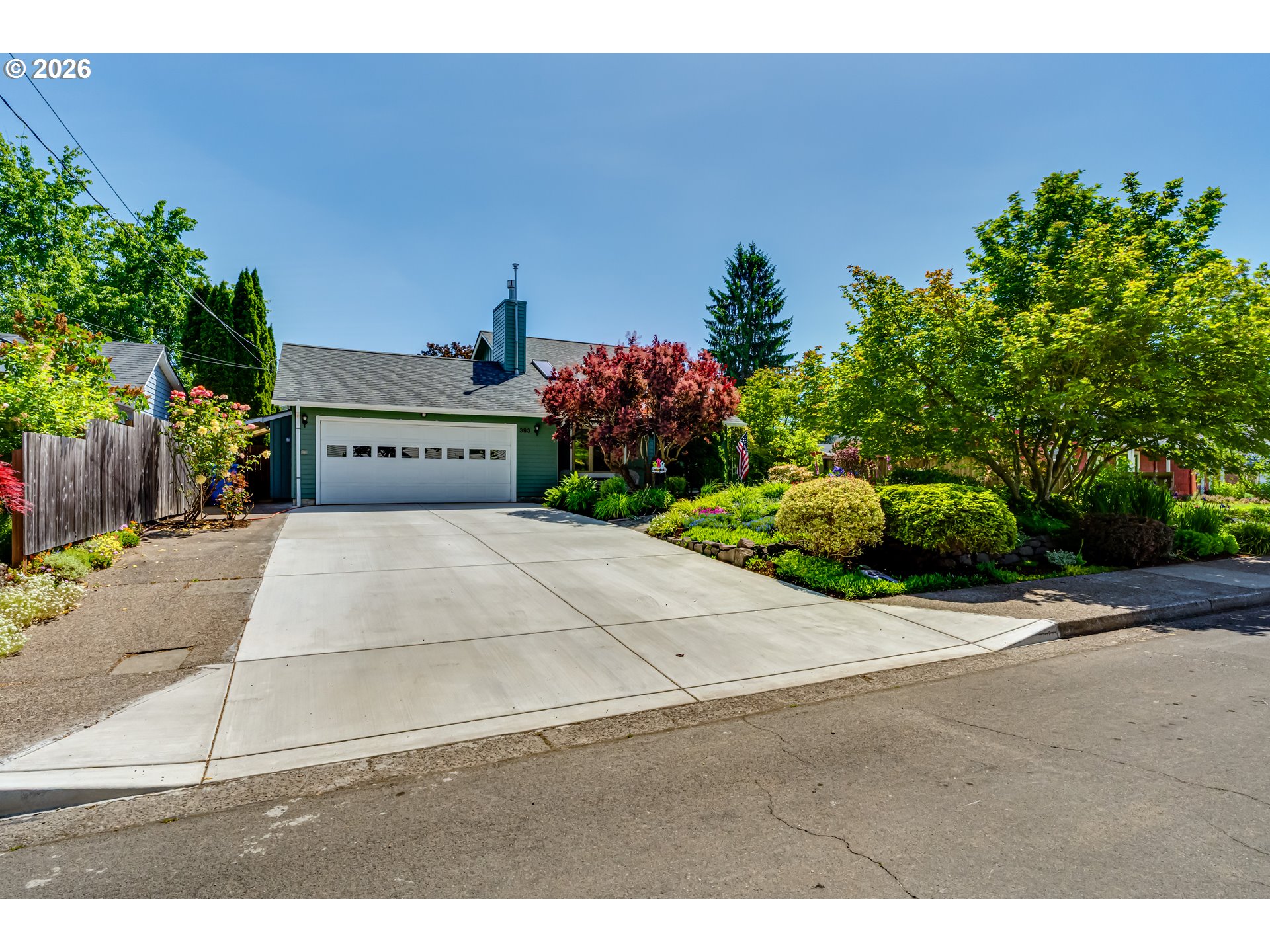 393 SUNSHINE ACRES DR
