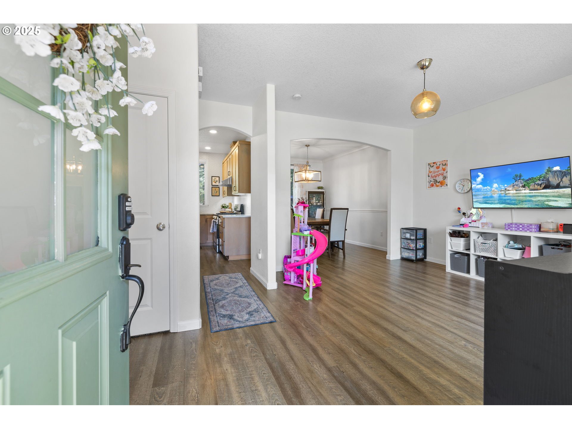 1055 SUNSET RIDGE DR
