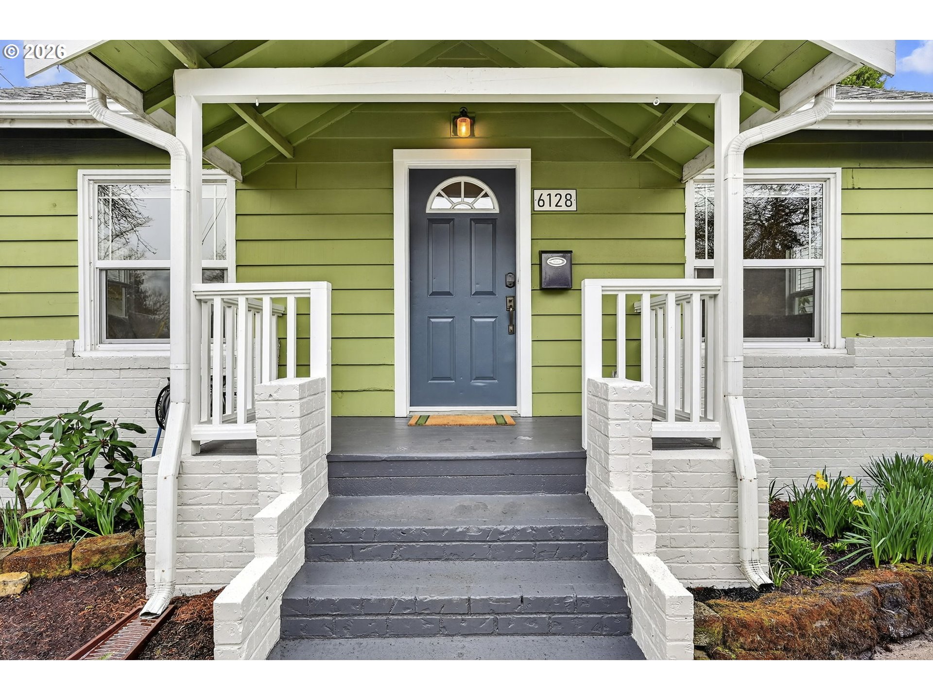 6128 SE REEDWAY ST
