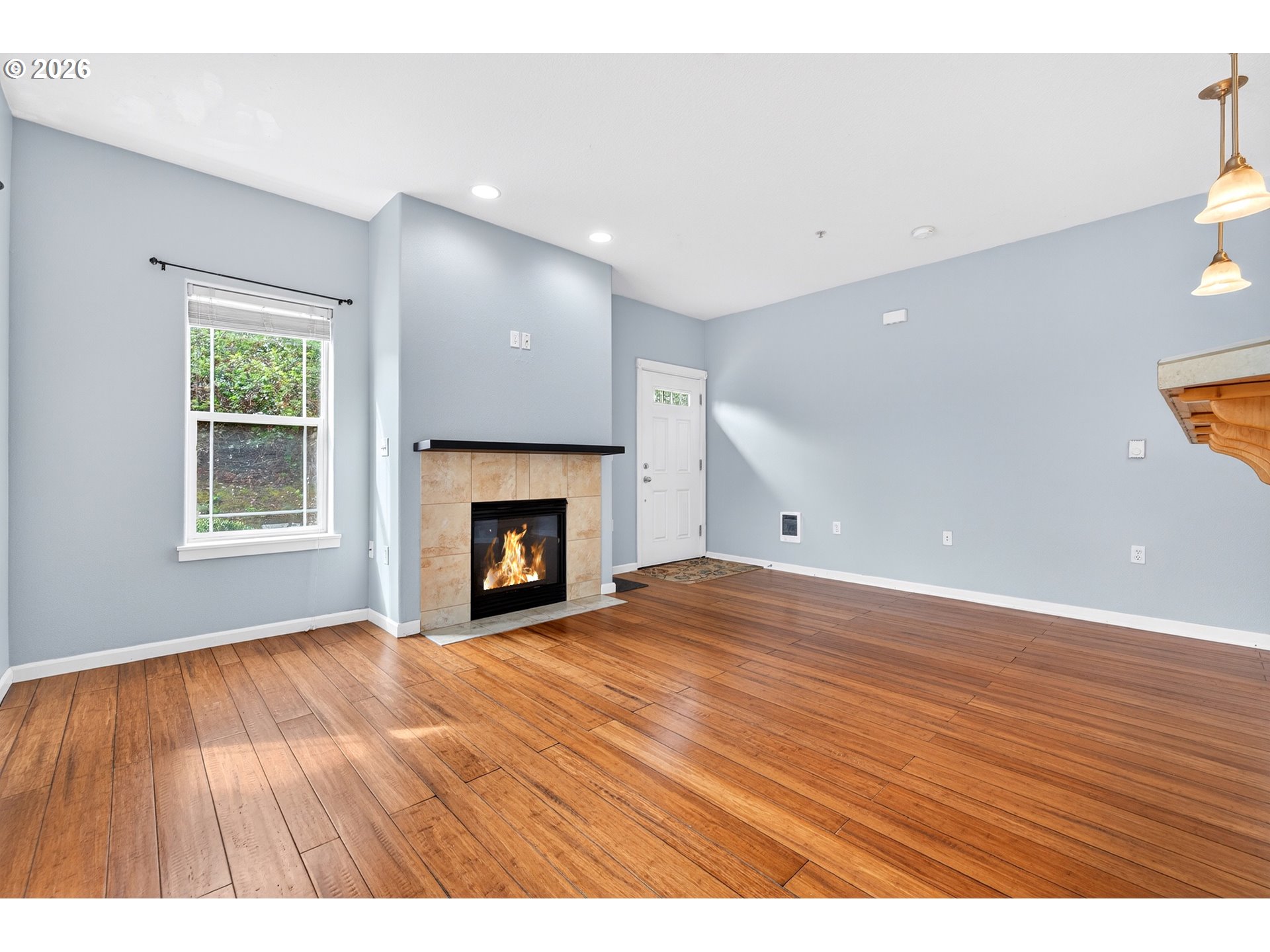 102 NE CANVASBACK WAY