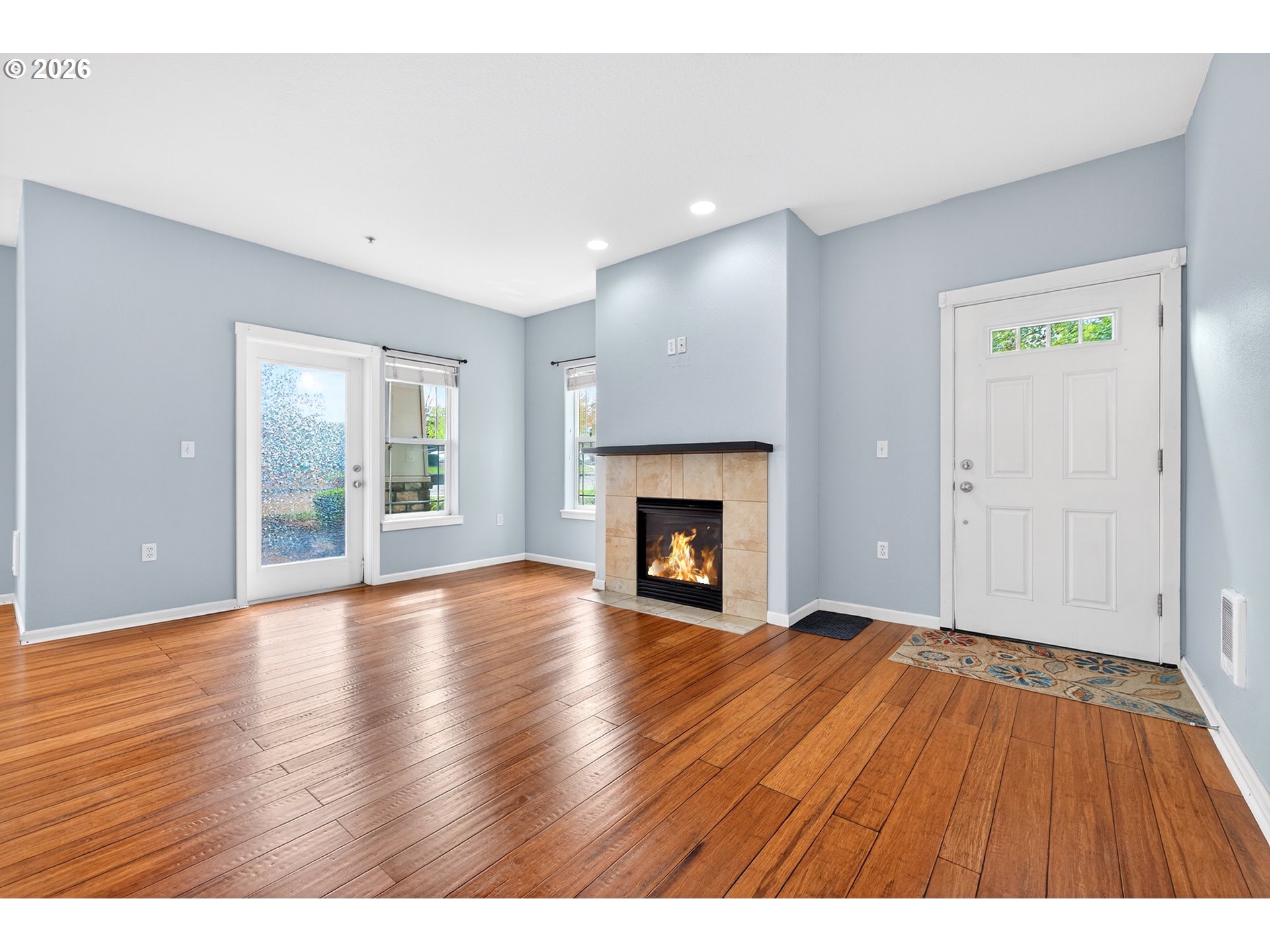 102 NE CANVASBACK WAY