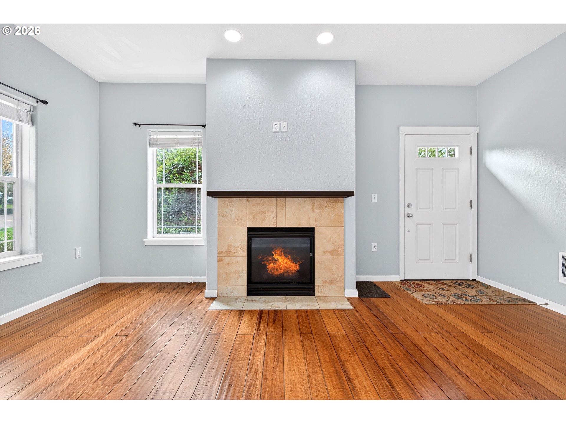 102 NE CANVASBACK WAY