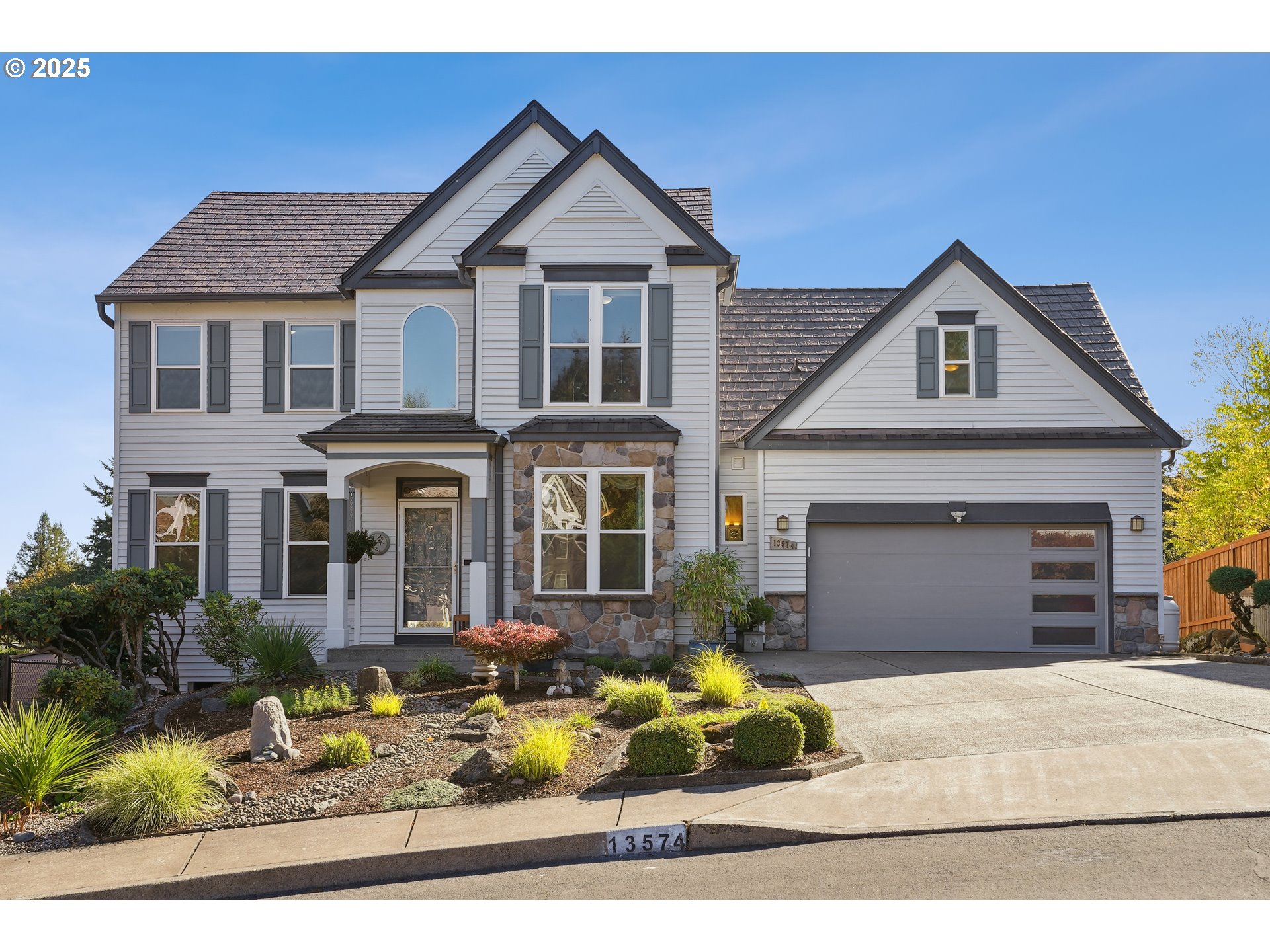 13574 SW MINT PL