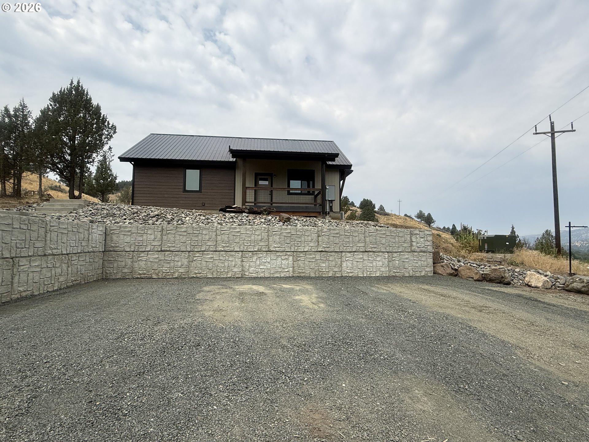 140 SE BUNCHGRASS RD