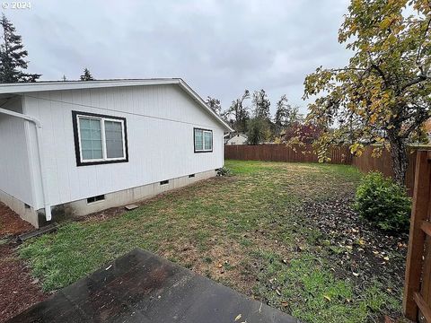 A home in Cottage Grove