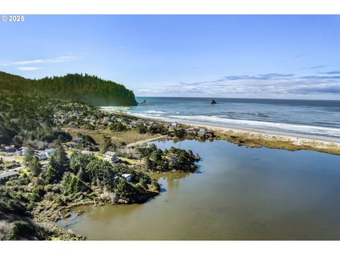 A home in Tillamook