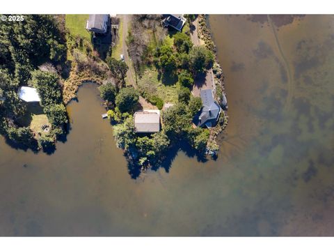 A home in Tillamook