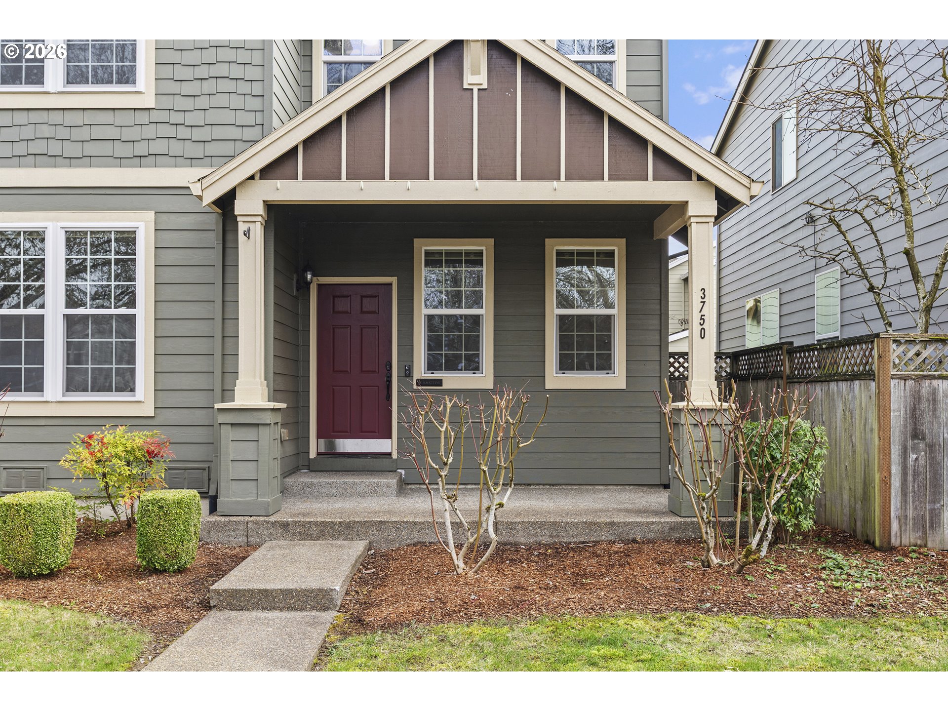 3750 SE TWELVE OAKS ST