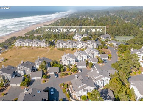 A home in Depoe Bay