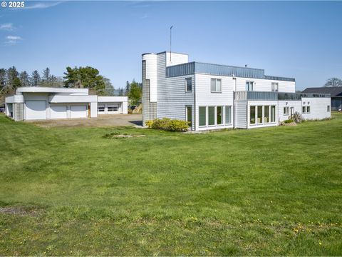 Photo of 6804 Chattam Way, Ilwaco, WA 98624 (MLS # 760154836)