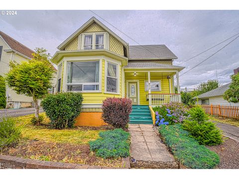 A home in Clatskanie