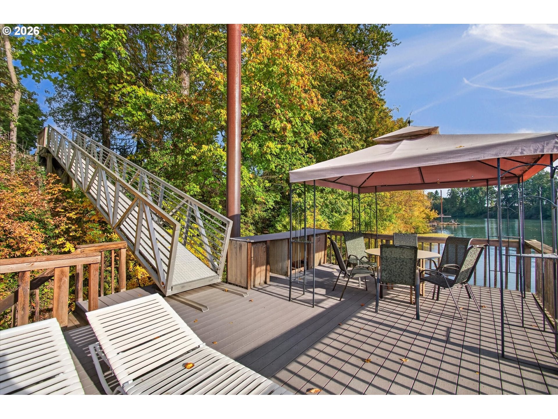 7500 NE DOG RIDGE RD