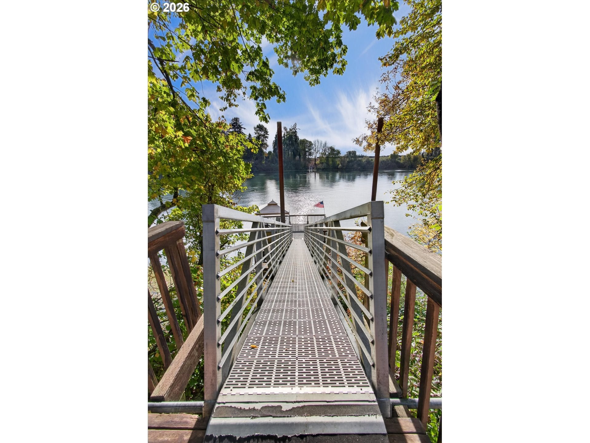 7500 NE DOG RIDGE RD