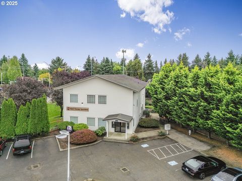 9407 NE VANCOUVER MALL DR Vancouver WA 98662