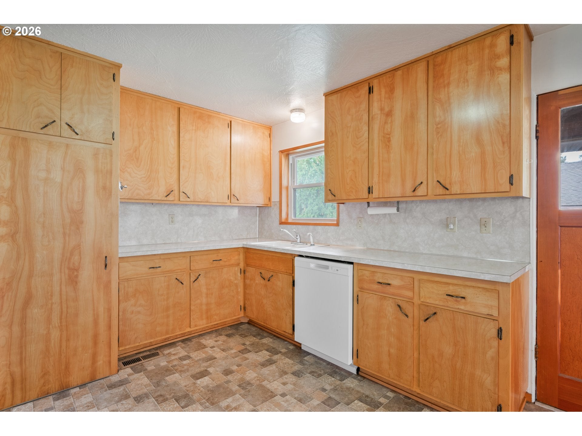 134 BULAND DR