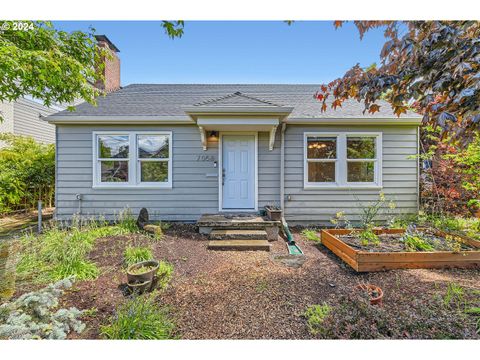 7058 N GREENWICH AVE Portland OR 97217