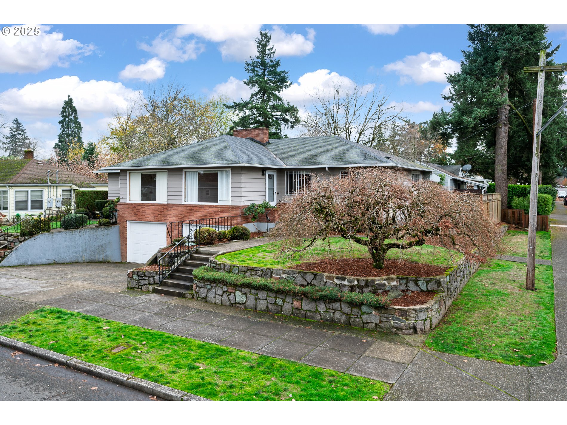 6208 SE WOODSTOCK BLVD