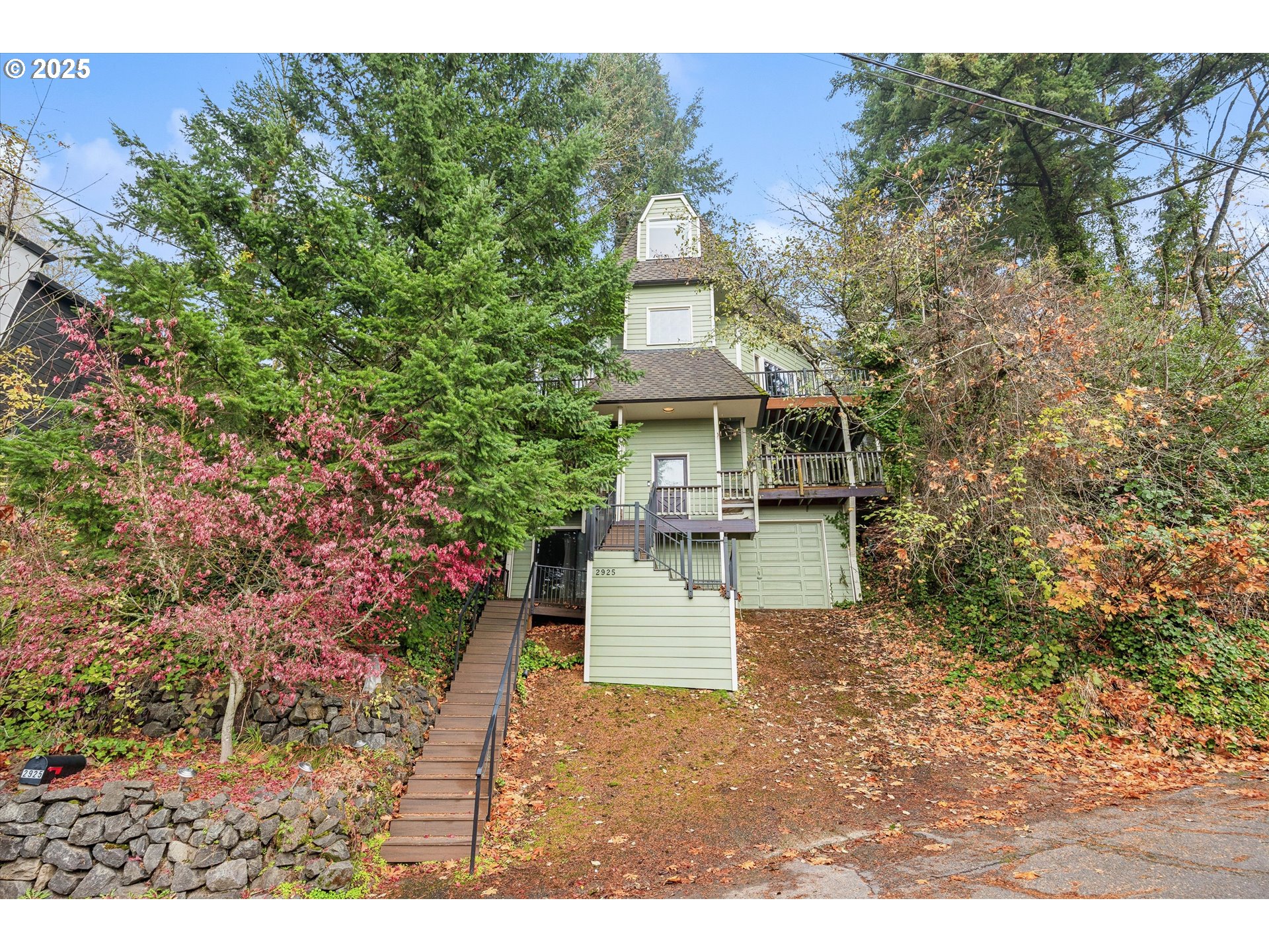 2925 NW VERDE VISTA TER