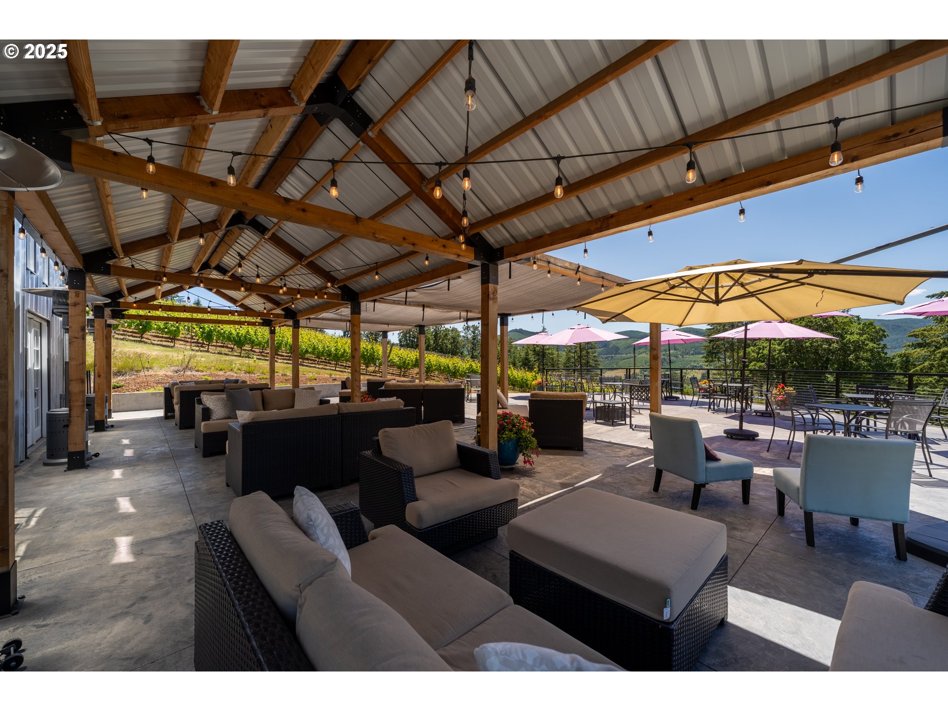 Carlton, Oregon 97111, United States, 3 Bedrooms Bedrooms, ,2 BathroomsBathrooms,Residential,Active,122552