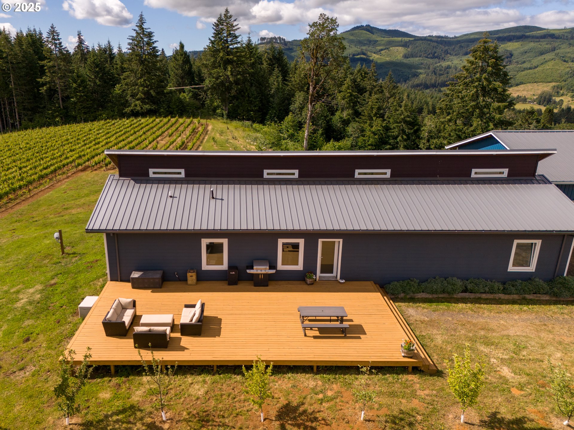 Carlton, Oregon 97111, United States, 3 Bedrooms Bedrooms, ,2 BathroomsBathrooms,Residential,Active,122552