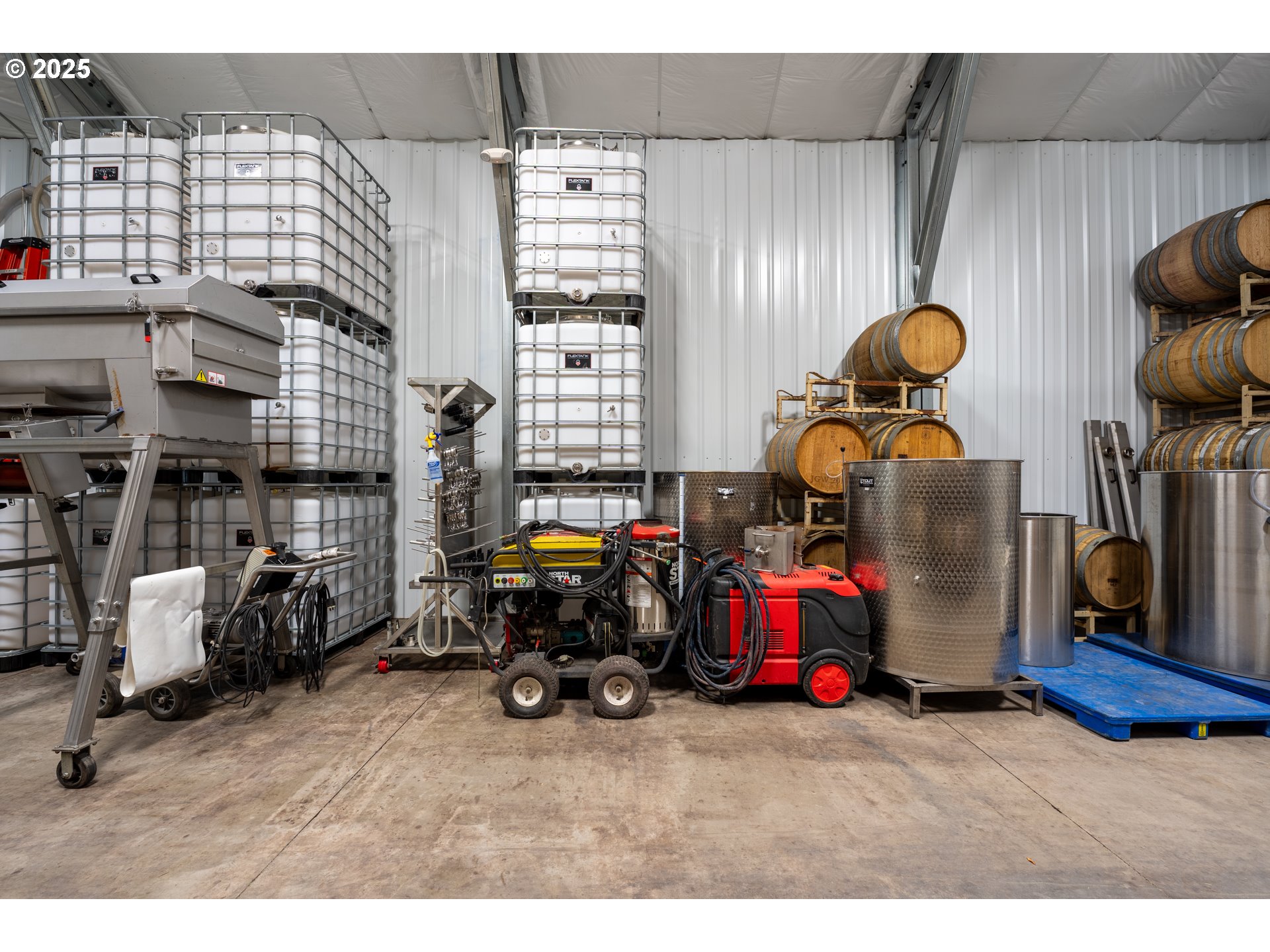 Carlton, Oregon 97111, United States, 3 Bedrooms Bedrooms, ,2 BathroomsBathrooms,Residential,Active,122552