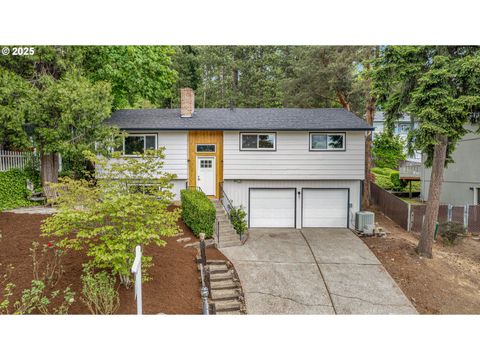 6423 SE HULL AVE Milwaukie OR 97267