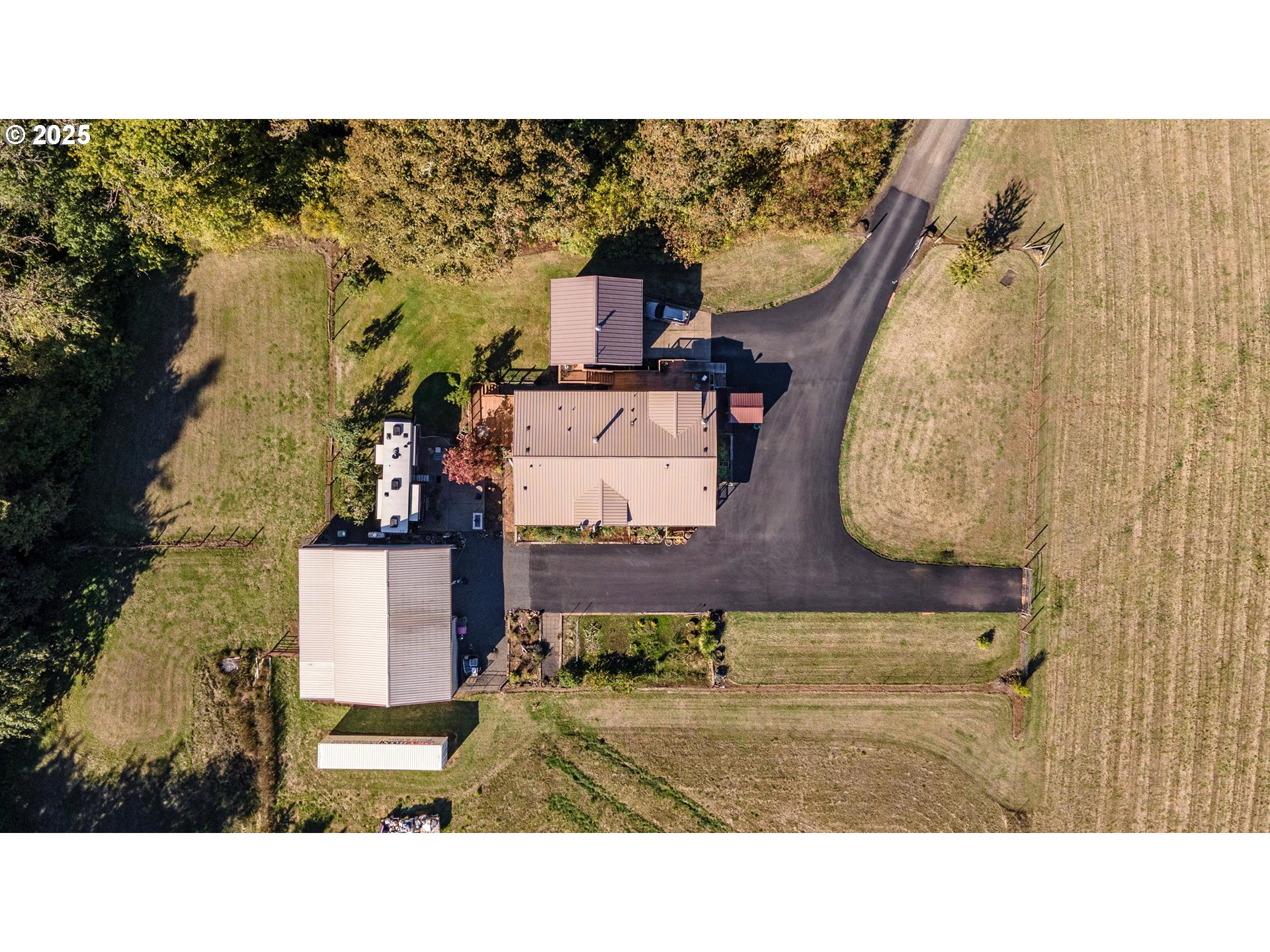 21101 SW EAGLE POINT RD