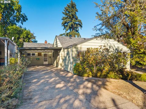 1862 MADISON ST Eugene OR 97402