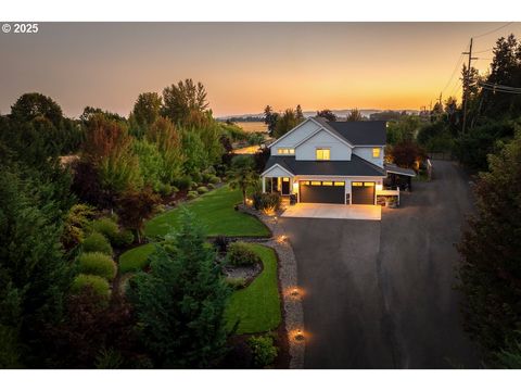 Photo of 8720 SE Morgan Ln, McMinnville, OR 97128 (MLS # 280605632)