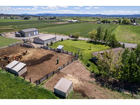 A home in Prineville