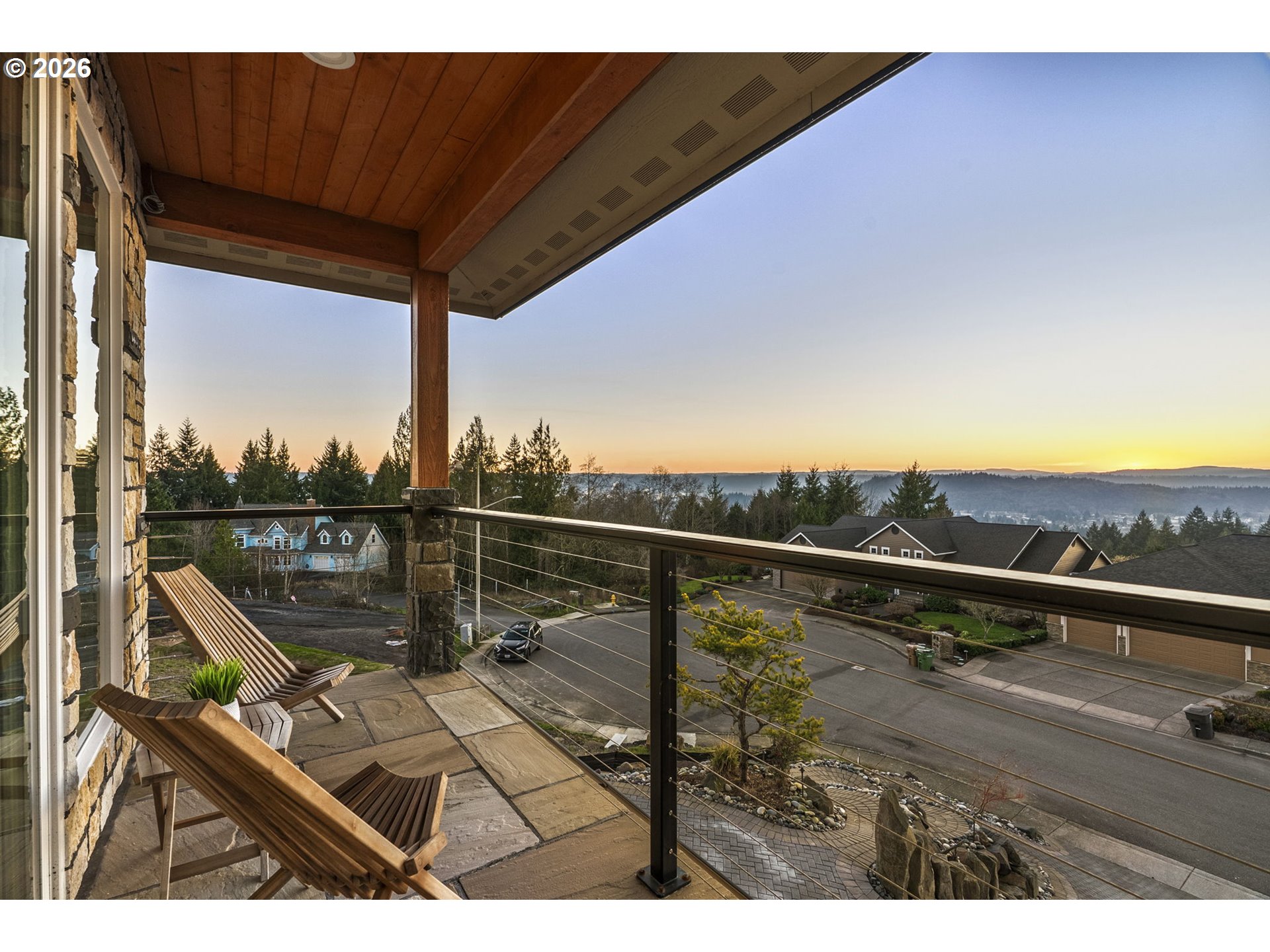 257 CURTIS DR