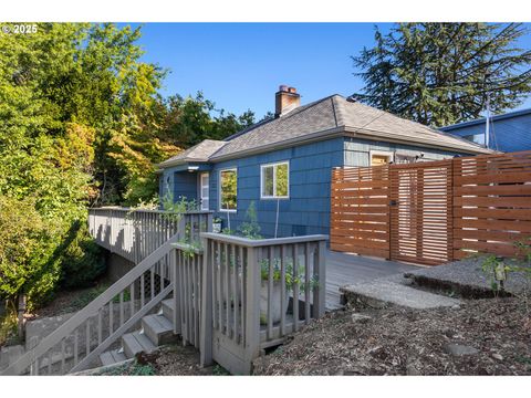 7320 SE ALDER ST Portland OR 97215