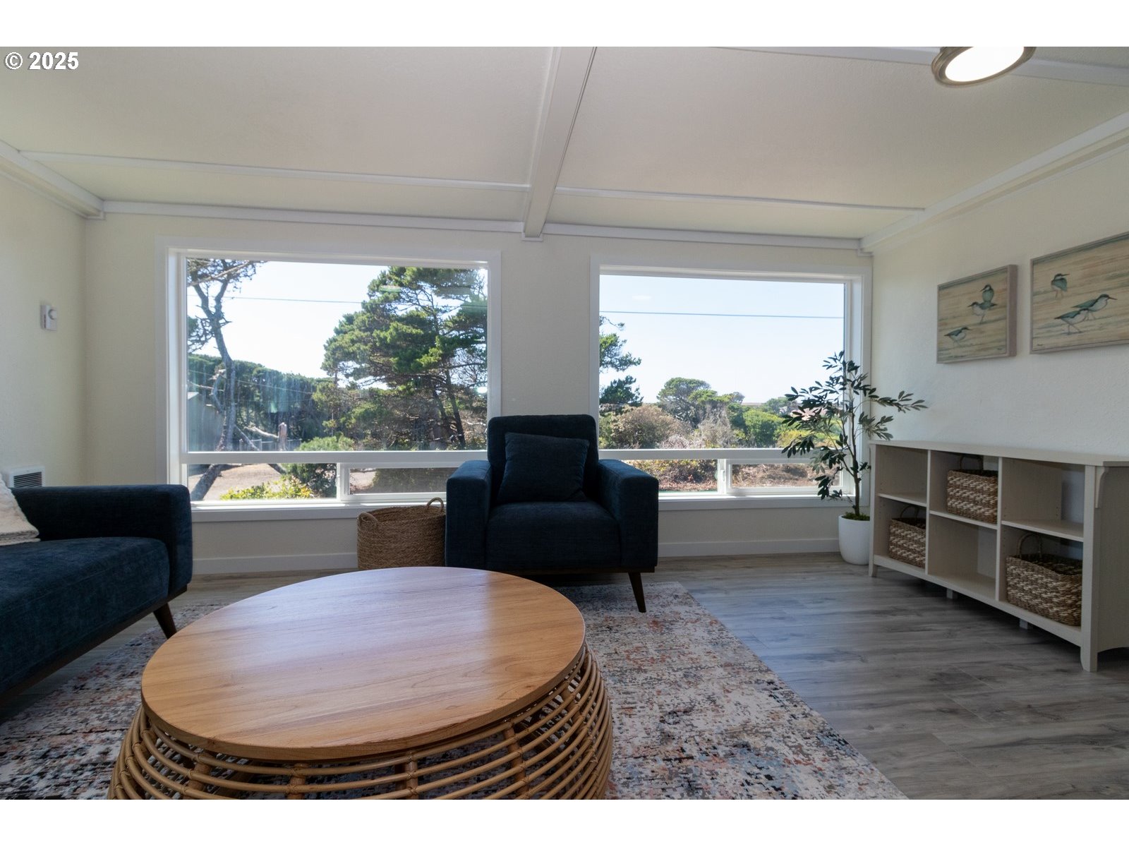 Florence, Oregon 97439, United States, 5 Bedrooms Bedrooms, ,3 BathroomsBathrooms,Residential,Active,257138