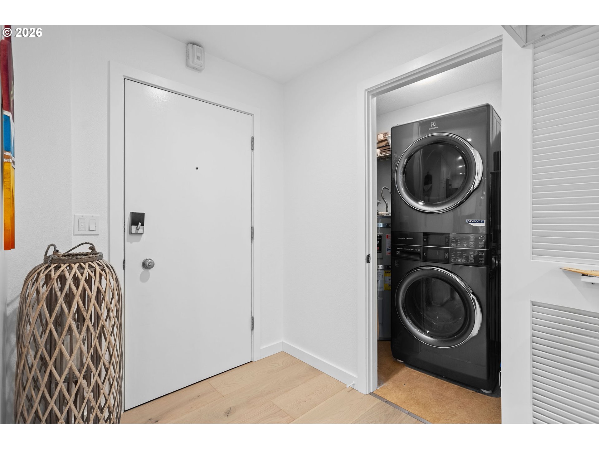 16250 PACIFIC HWY 69