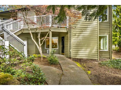 5054 FOOTHILLS DR B Lake Oswego OR 97034