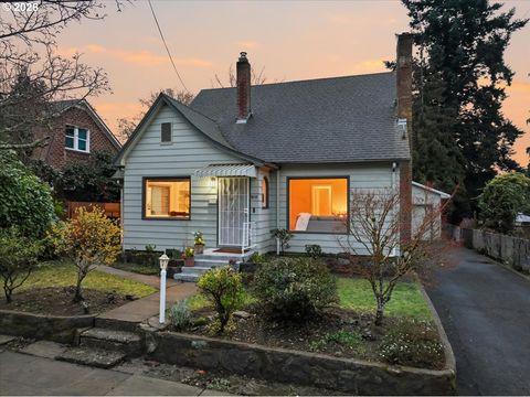 611 E 29TH ST Vancouver WA 98663