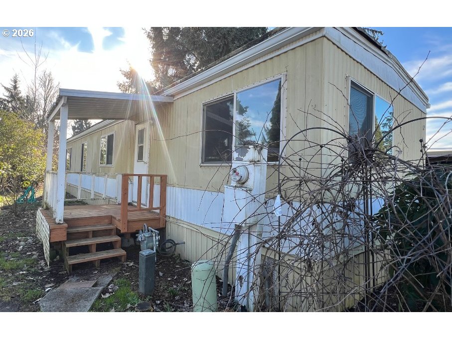 Photo 1 of 23 — 1905 WAVERLY (12) DR SE, Albany, OR 97322