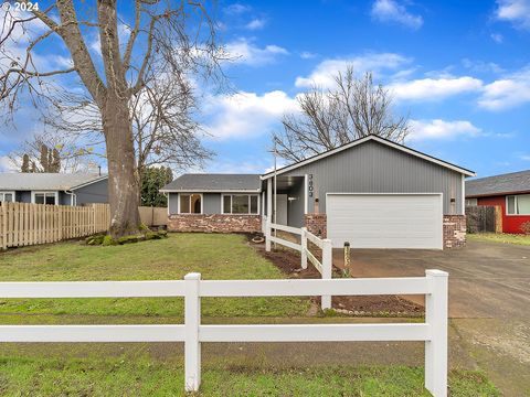 A home in Gresham